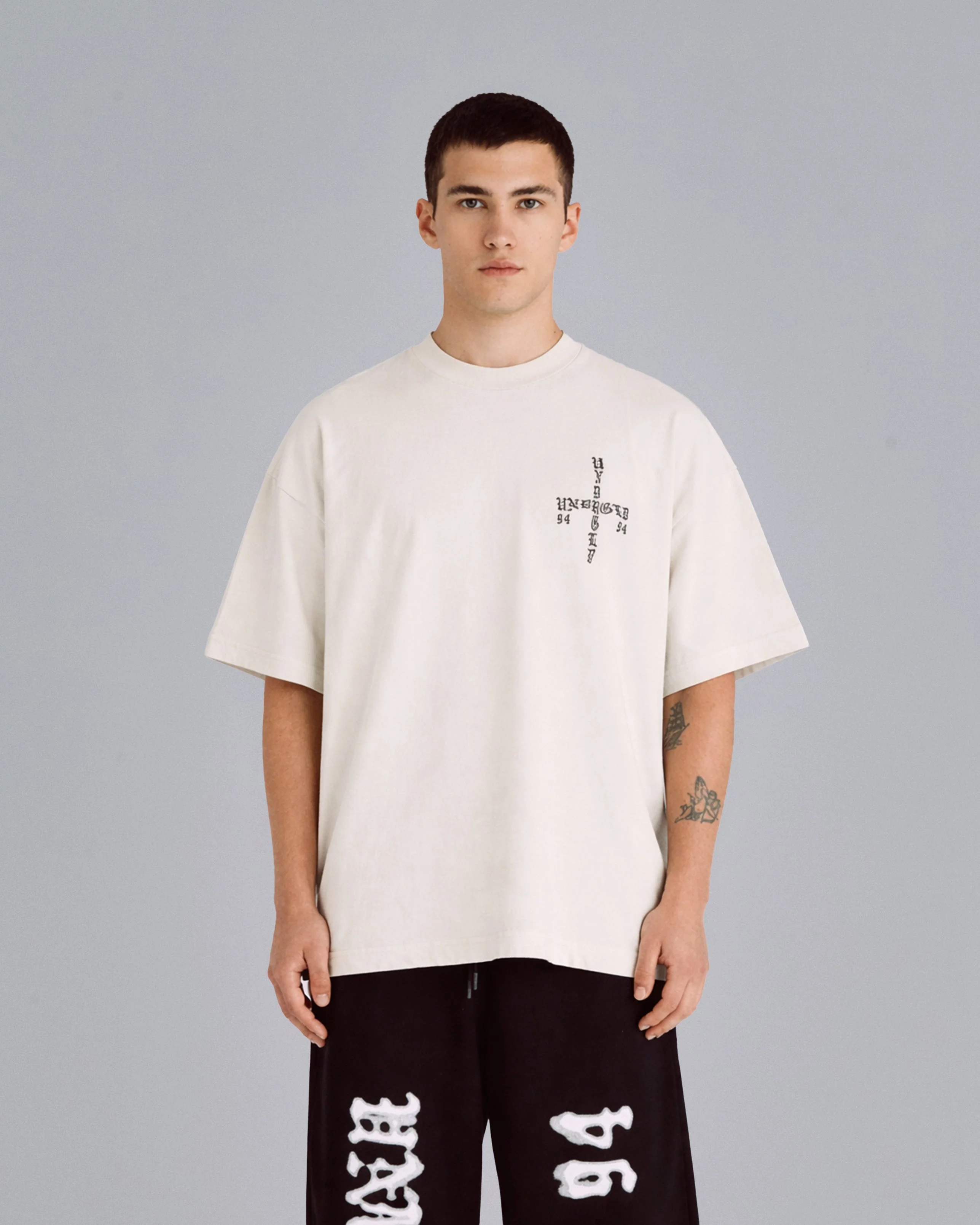 94' UNDRGLD Tshirt White - Image 7