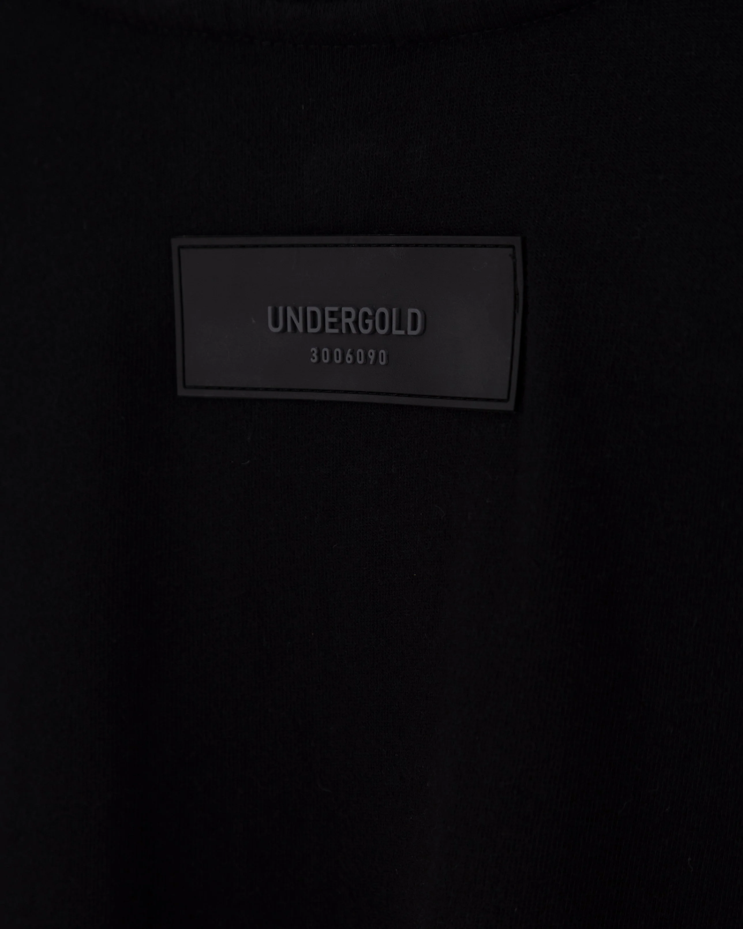 Basics Peached Undgld Tshirt Black - Image 6