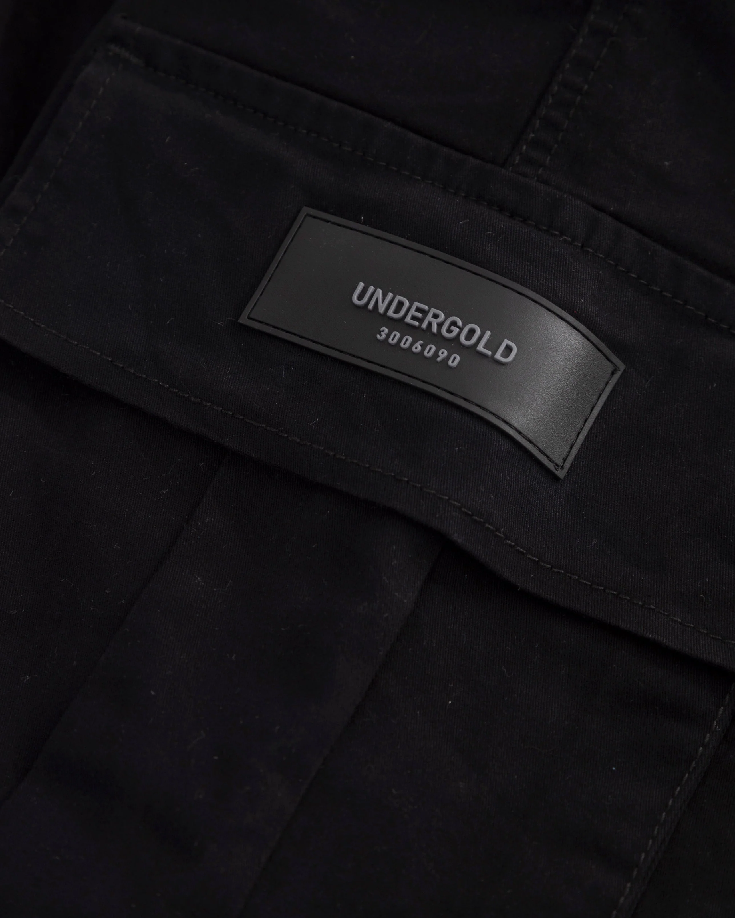 Basics Relaxed Cargo Pant Black - Image 4
