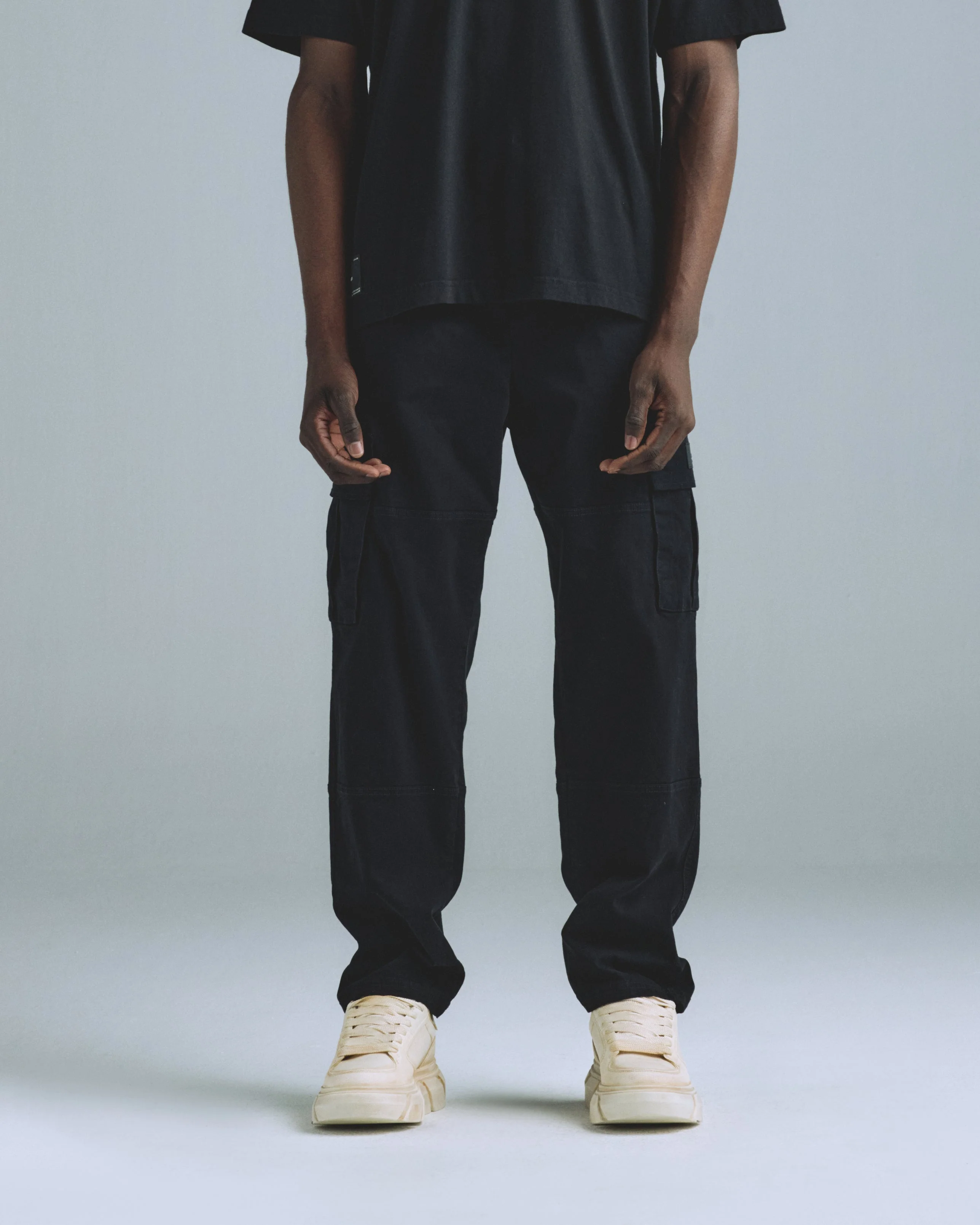 Basics Relaxed Cargo Pant Black - Image 8
