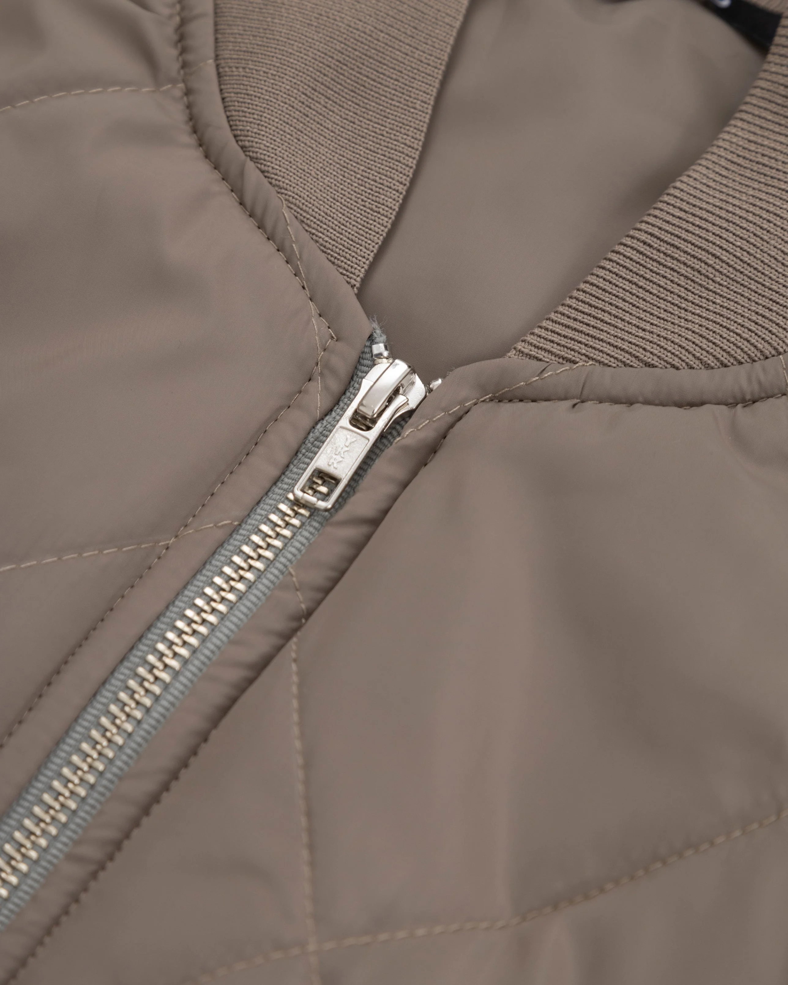 Basics UG Synthetic Vest Cream - Image 4