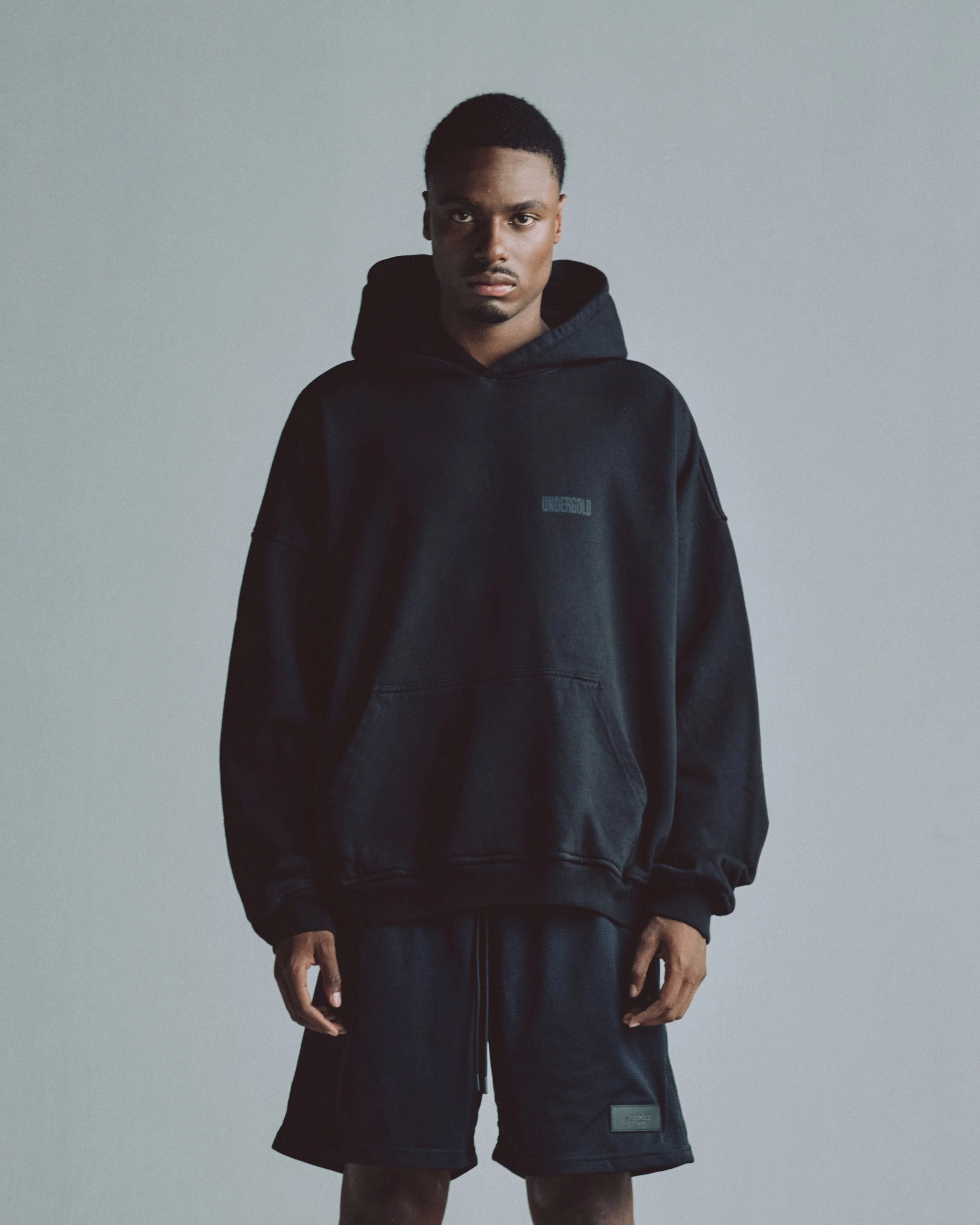 Basics Undergold Hoodie Black - Image 6