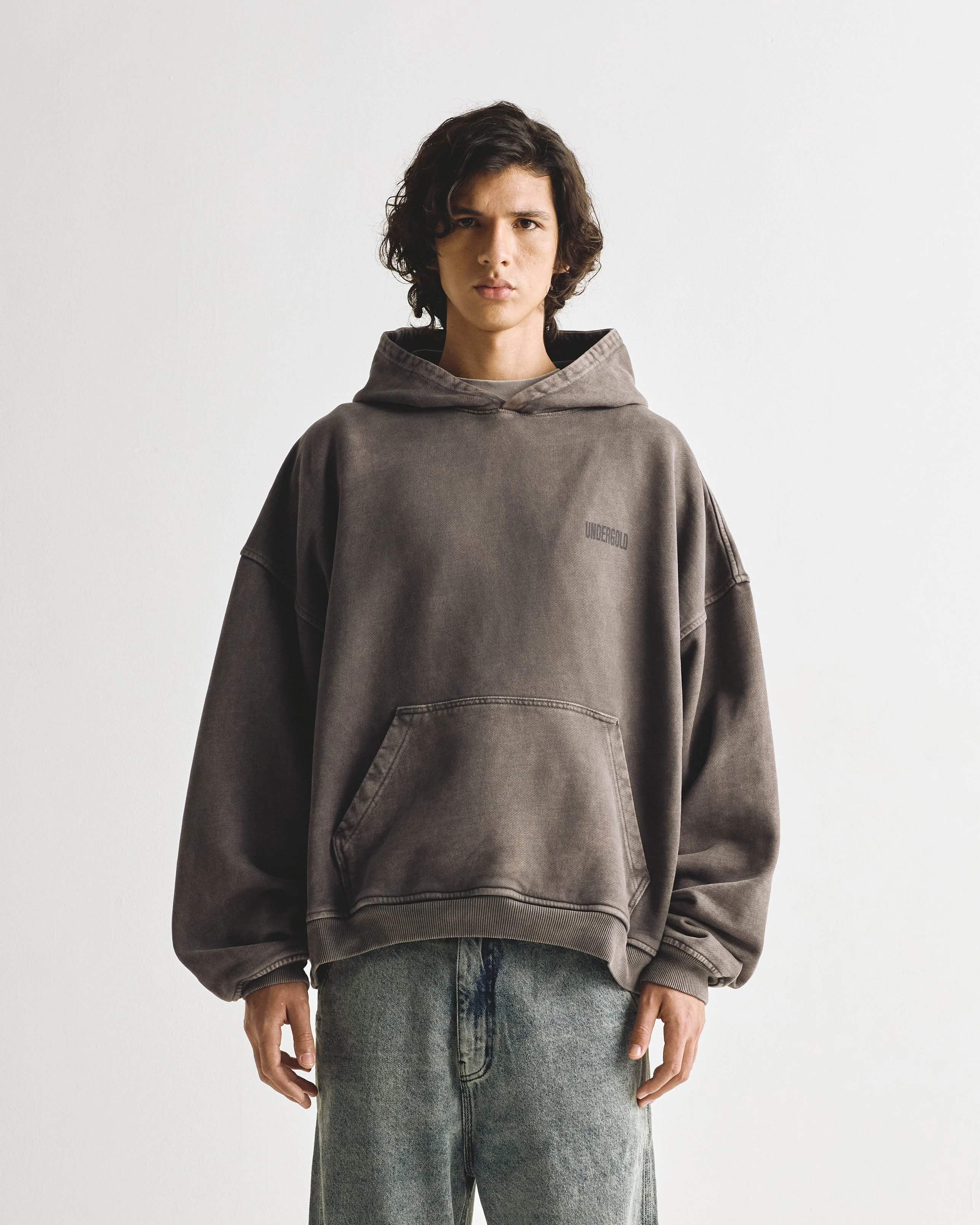 Basics Undergold Hoodie Vintage Gray - Image 6