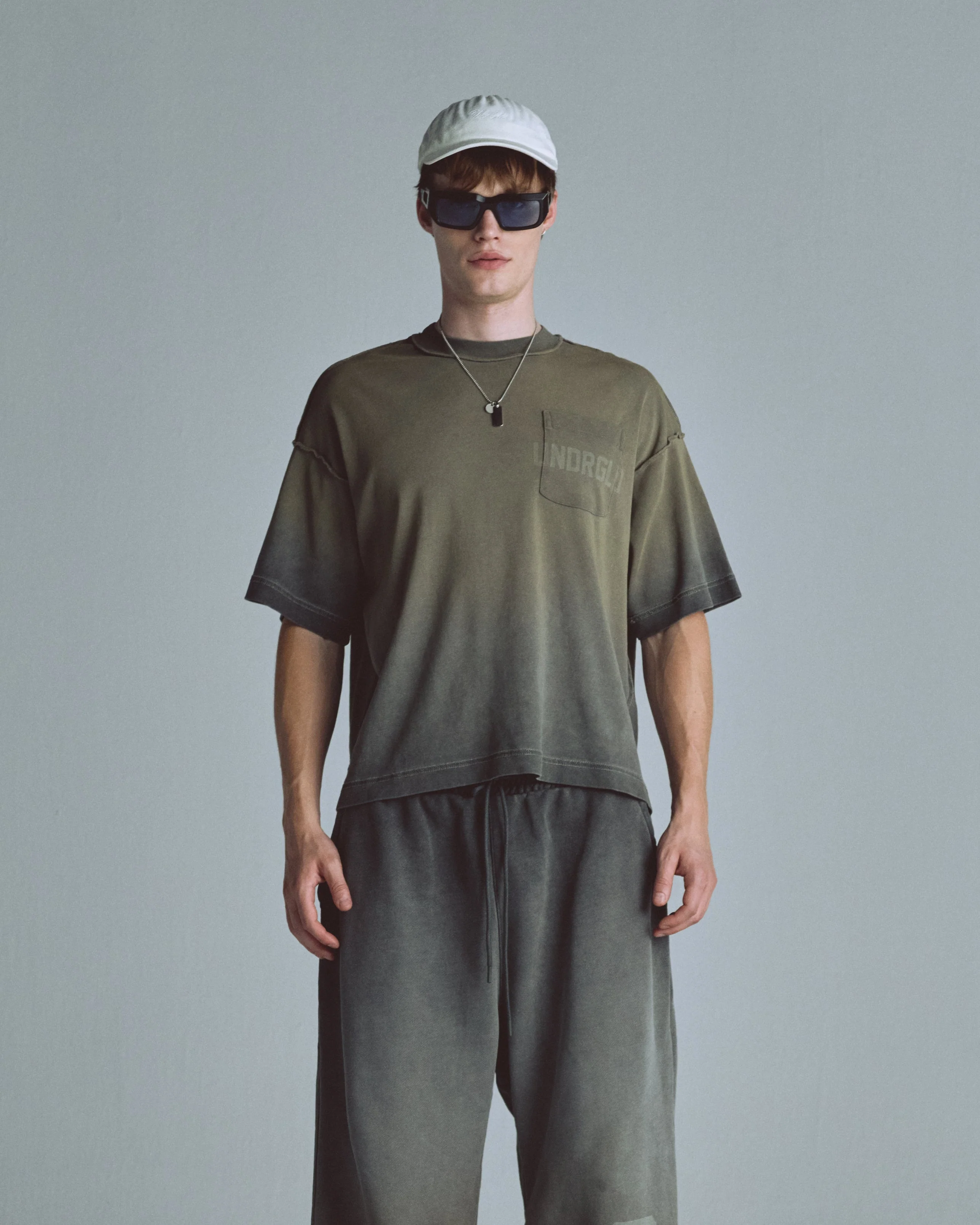 Basics UNDRGLD Boxy Fit Pocket Tshrit Faded Olive - Image 8