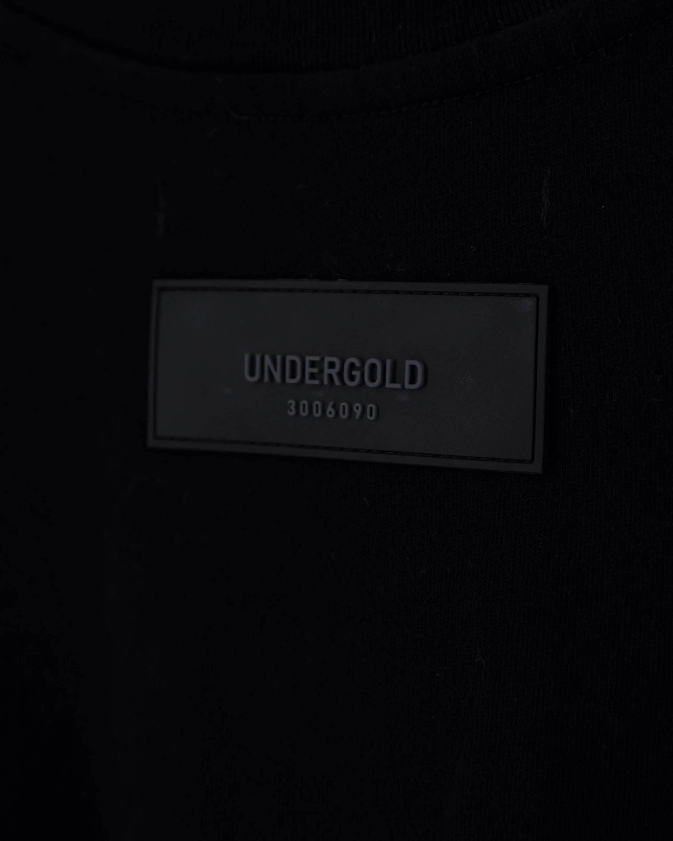 UNDGLD Basic Boxy Fit Tshirt Black - Image 5