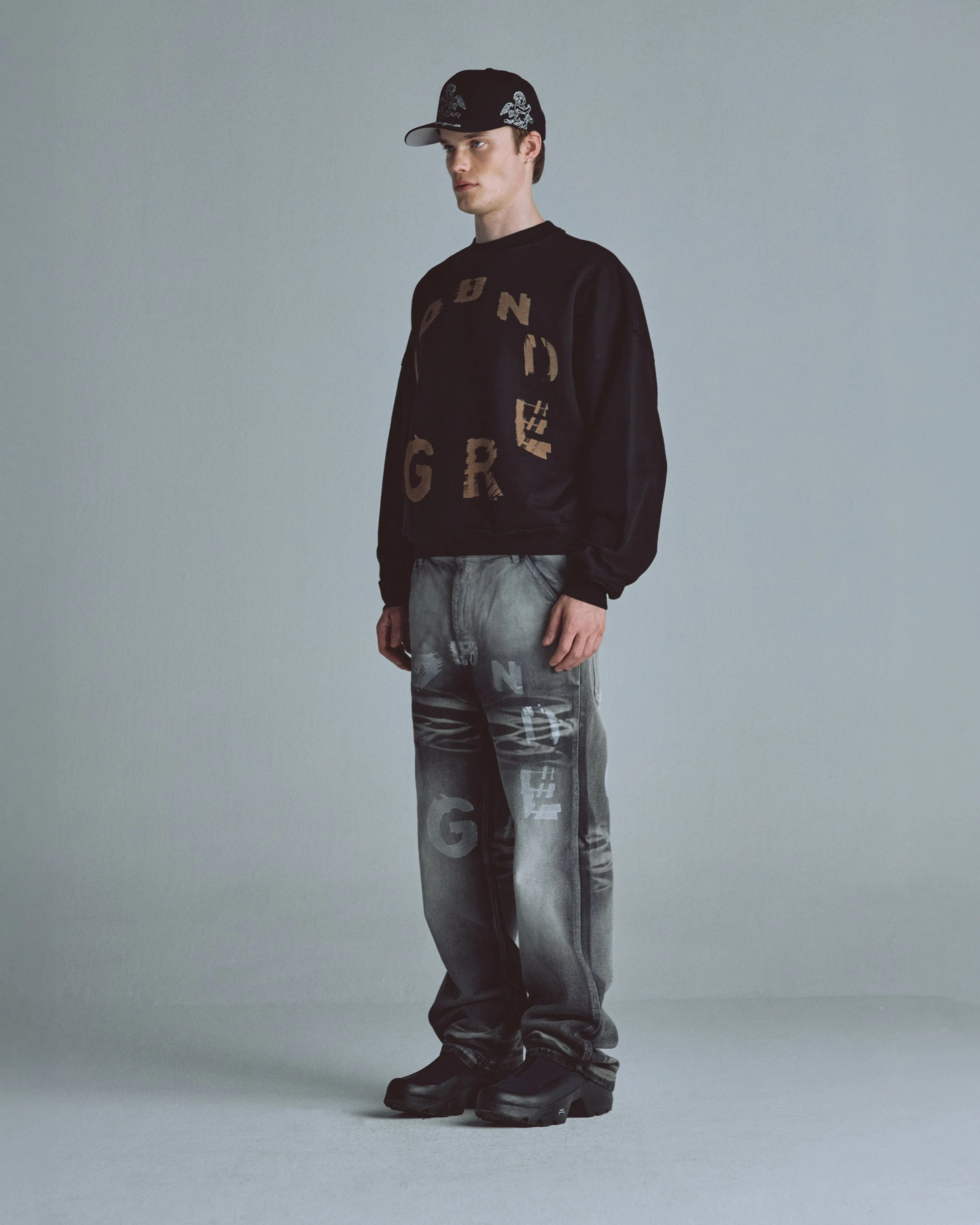 Echoes Tremor Wide Jeans Washed Gray - Image 5