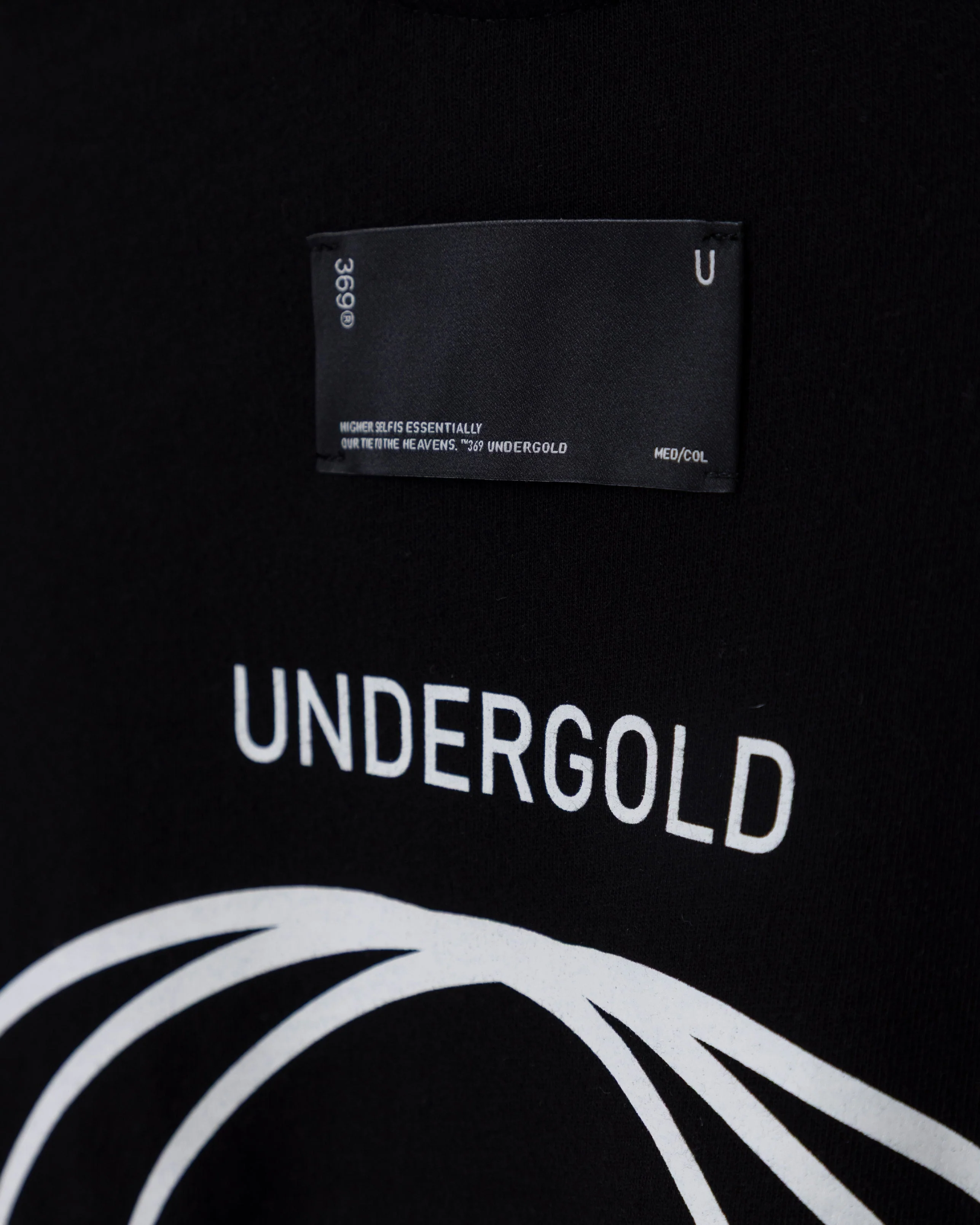 Golden Heritage Basic Tshirt Black - Image 5