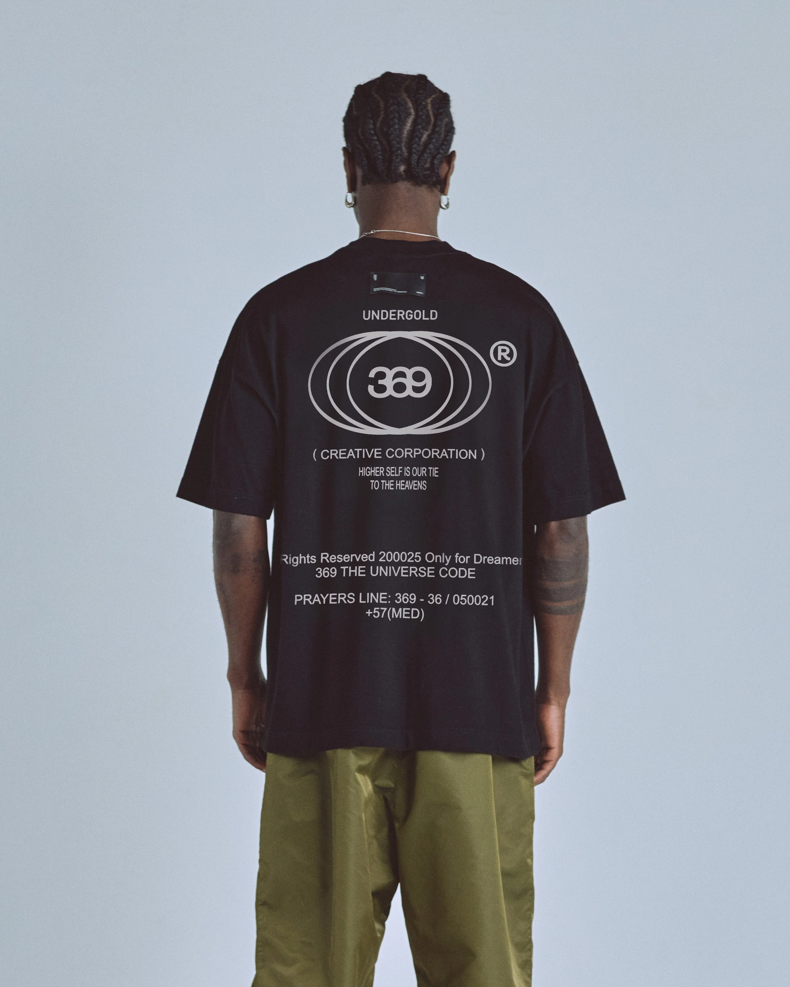 Golden Heritage Basic Tshirt Black - Image 7