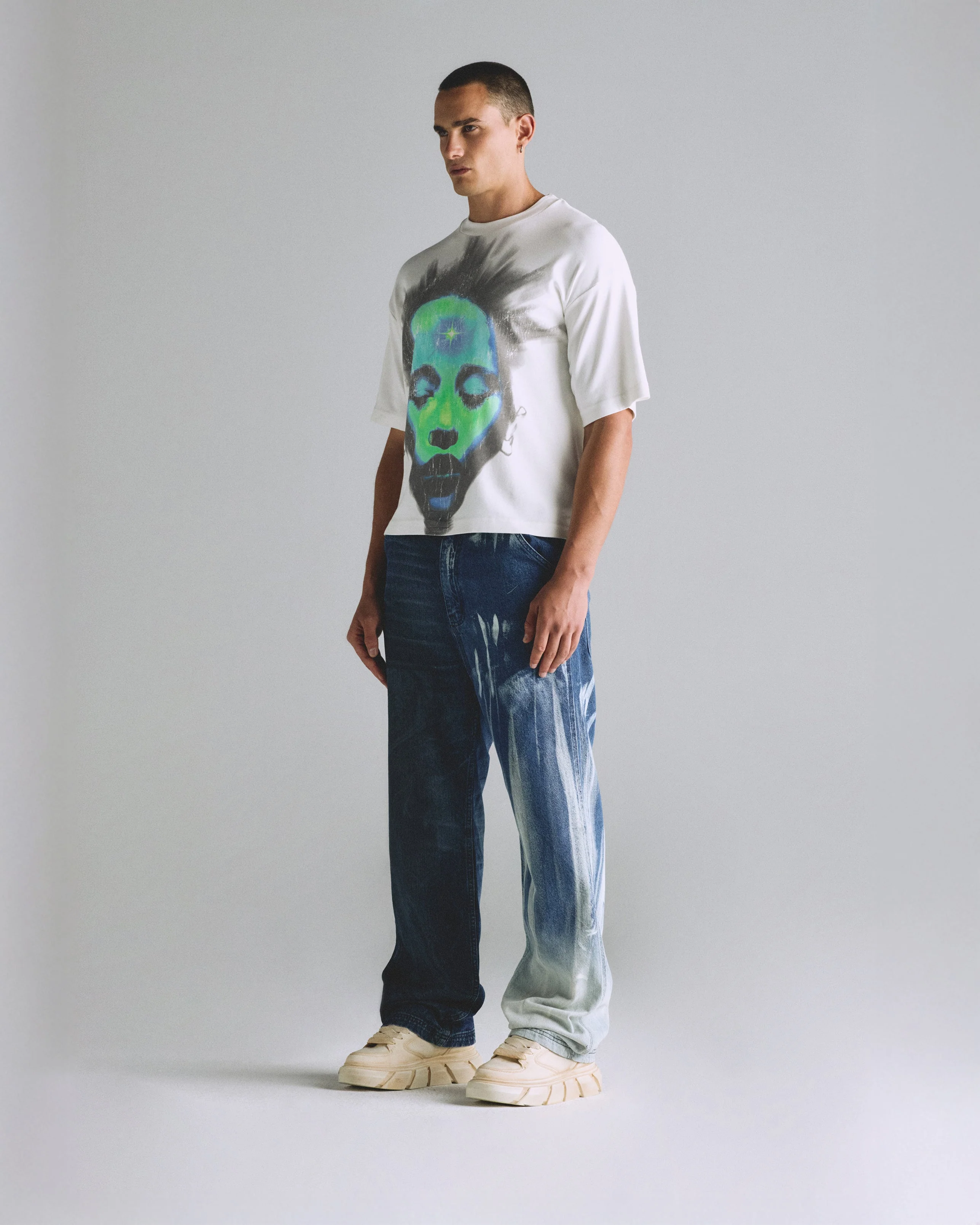 Helios Face Boxy Fit Tshirt White - Image 5