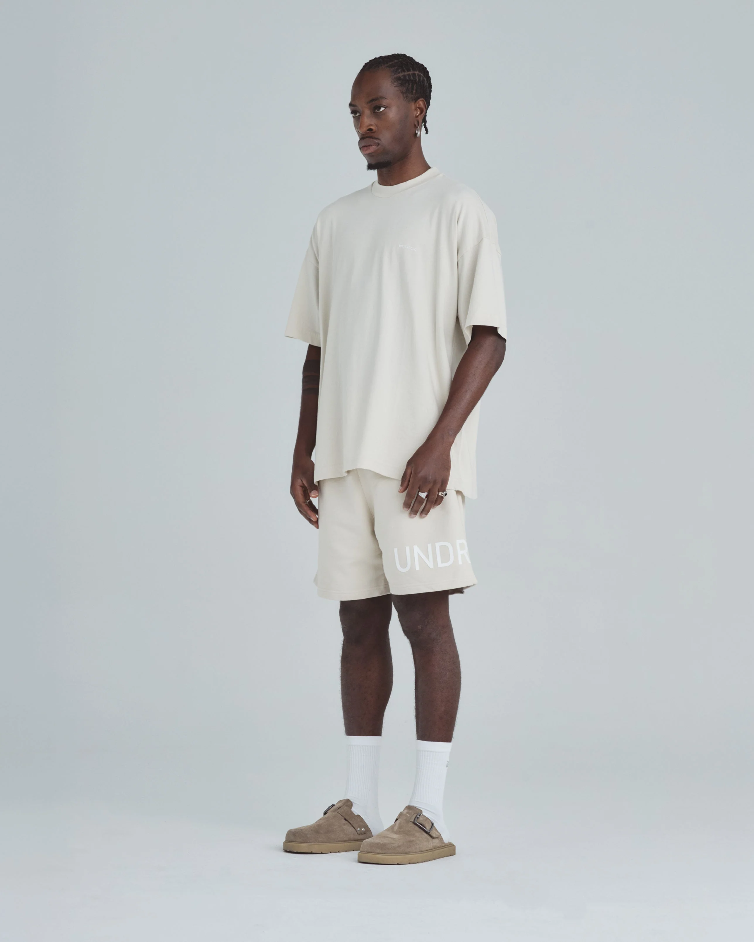 Line Basic Biased Shorts Cream - Image 5