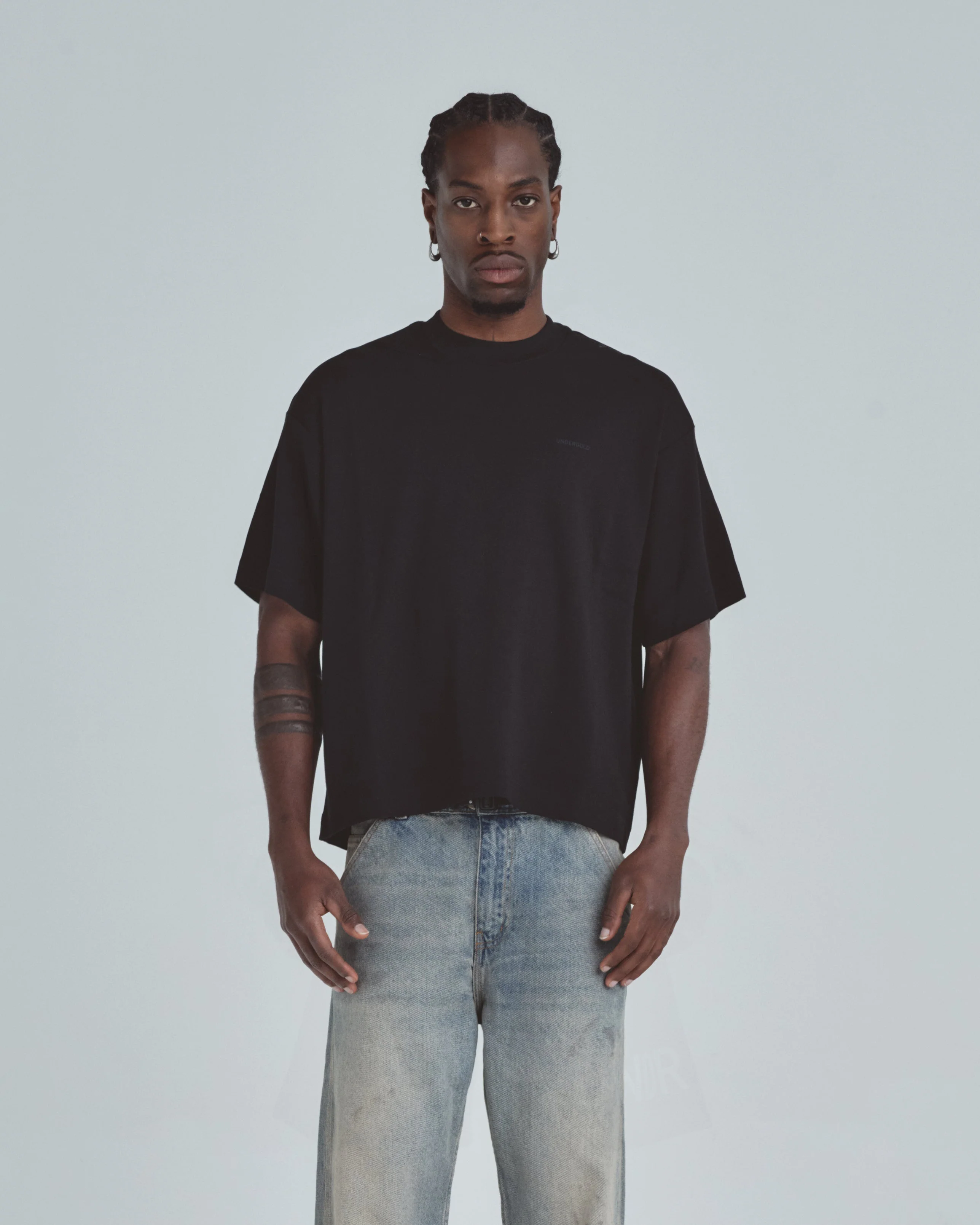 Line Basic Boxy Fit Tshirt Black - Image 2