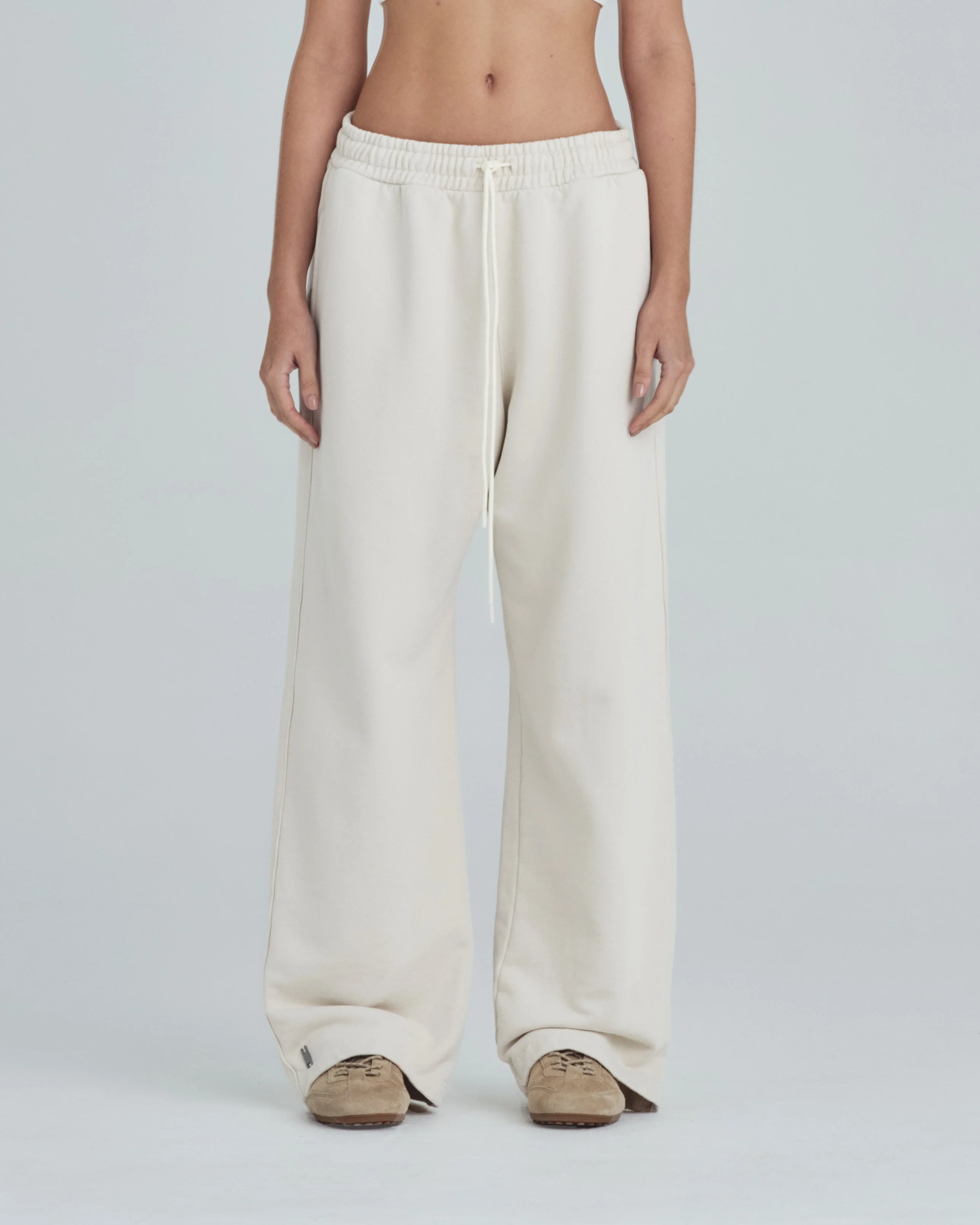 Line Basic StraightPants Cream - Image 10