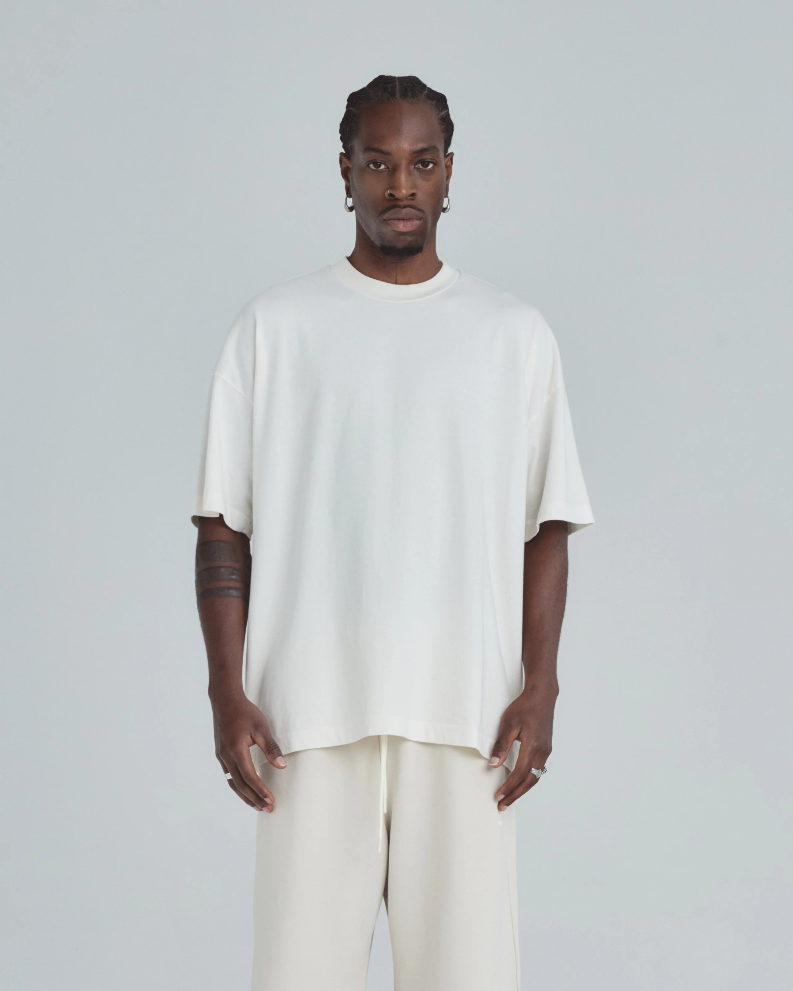 Line Basic Tshirt White - Image 8
