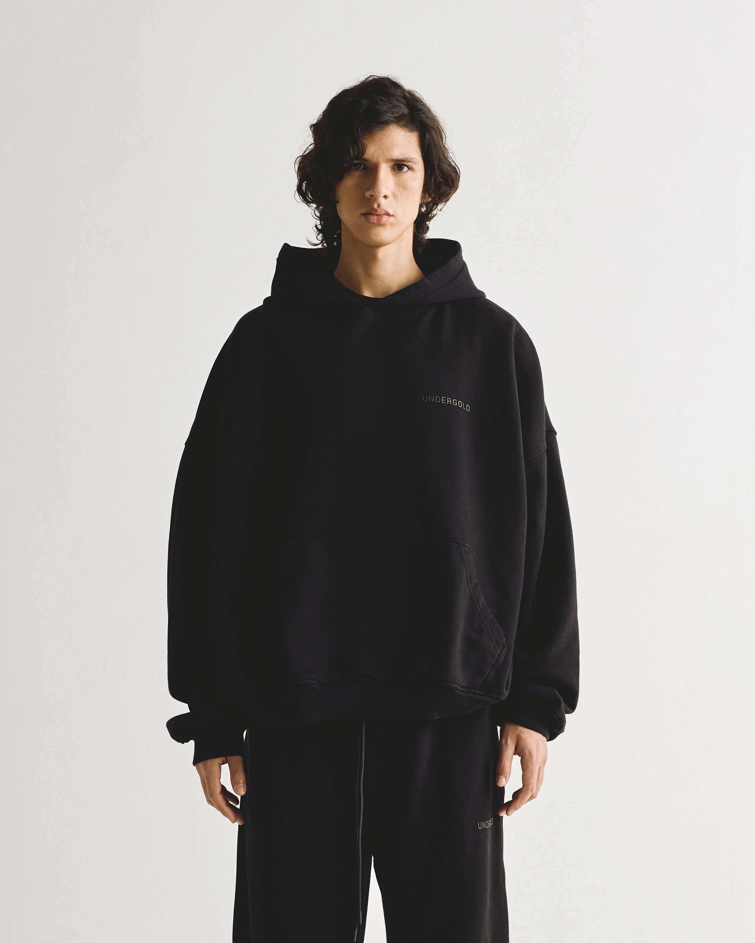 Line Logo Hoodie Black - Image 6