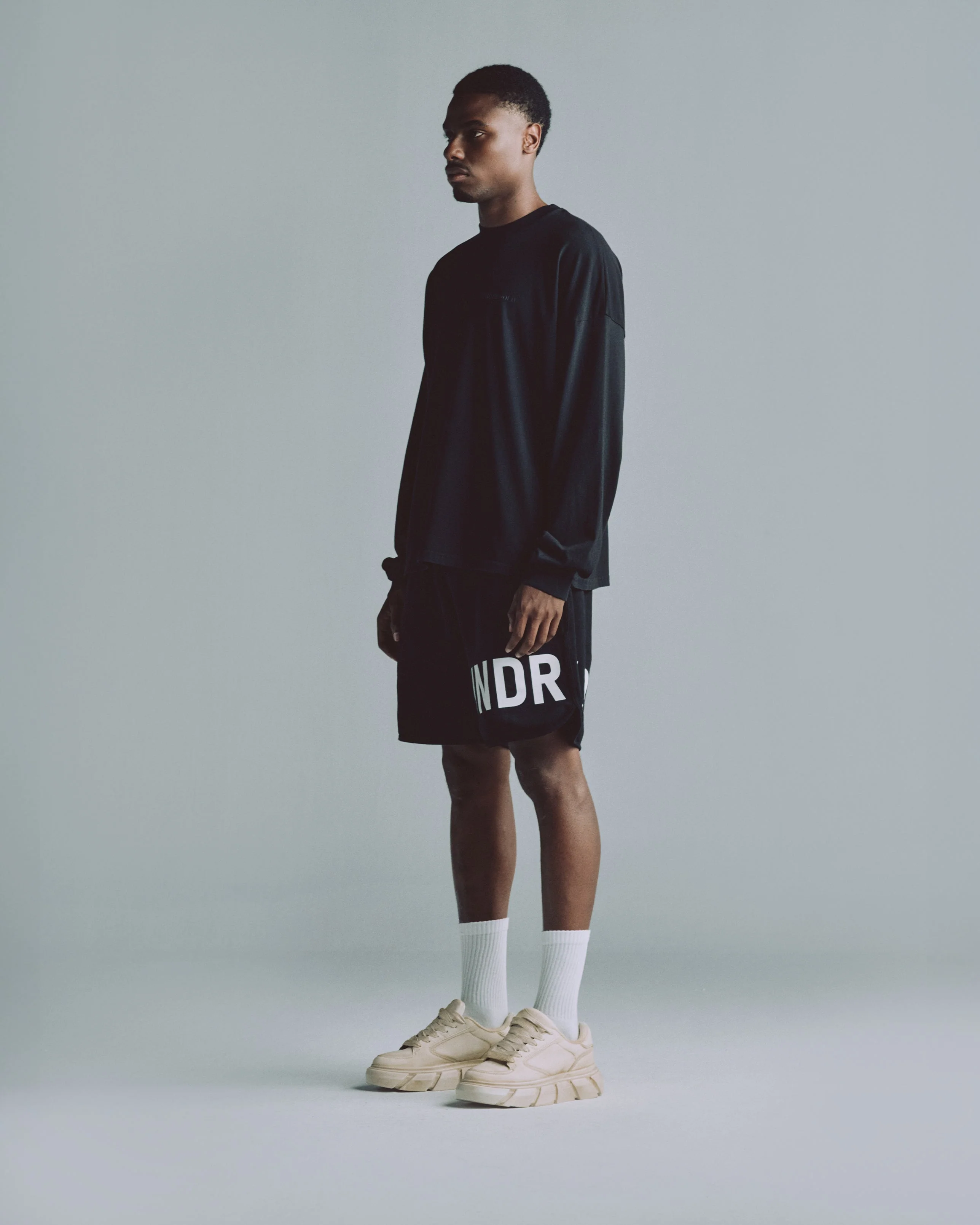Line Logo Long Sleeve Boxy Fit Tshirt Black - Image 5