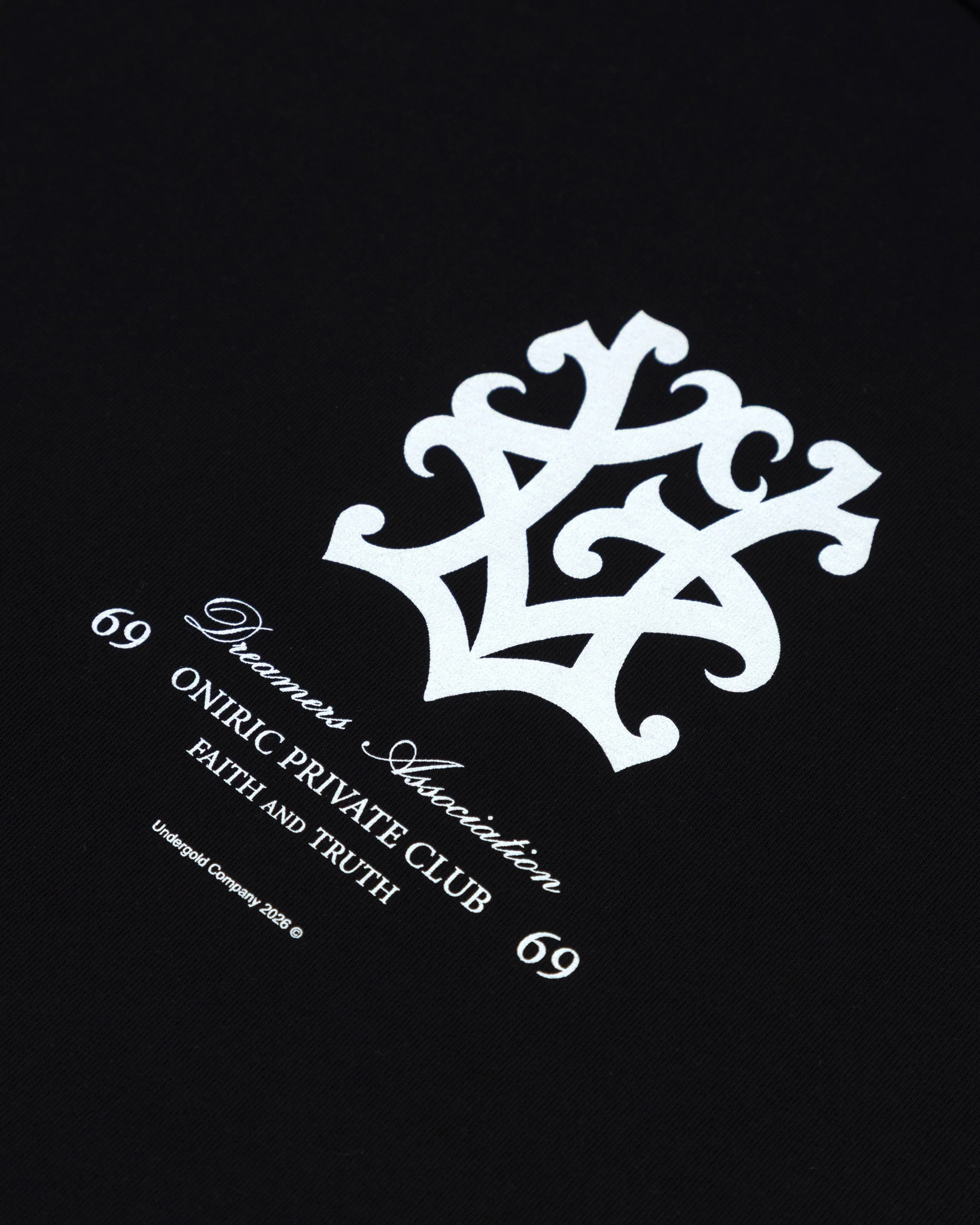 Line UG Monogram Tshirt Black - Image 4