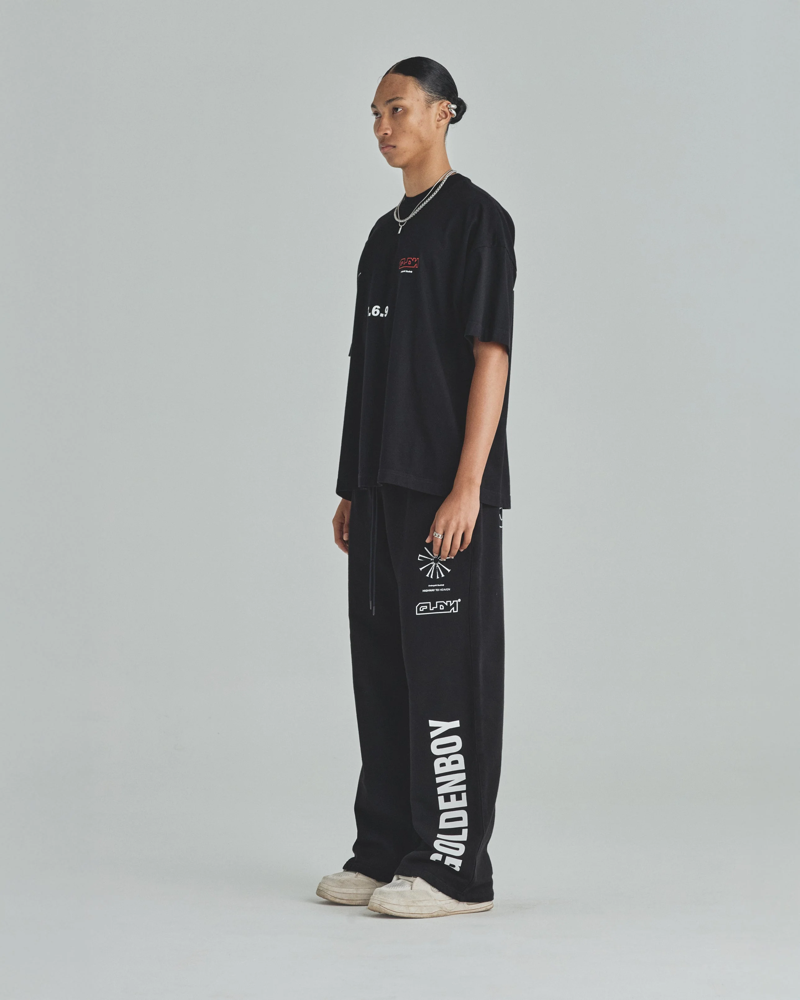 Spring GLDN Tshirt Black - Image 5