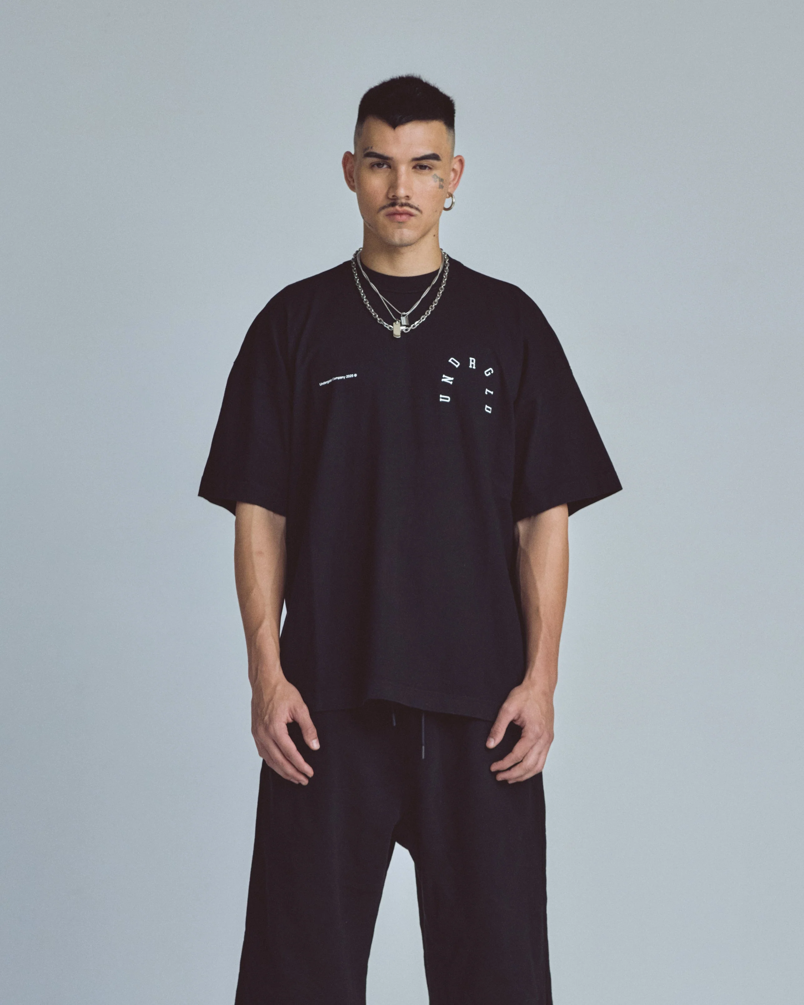 Stardust Basic Tshirt Black - Image 8
