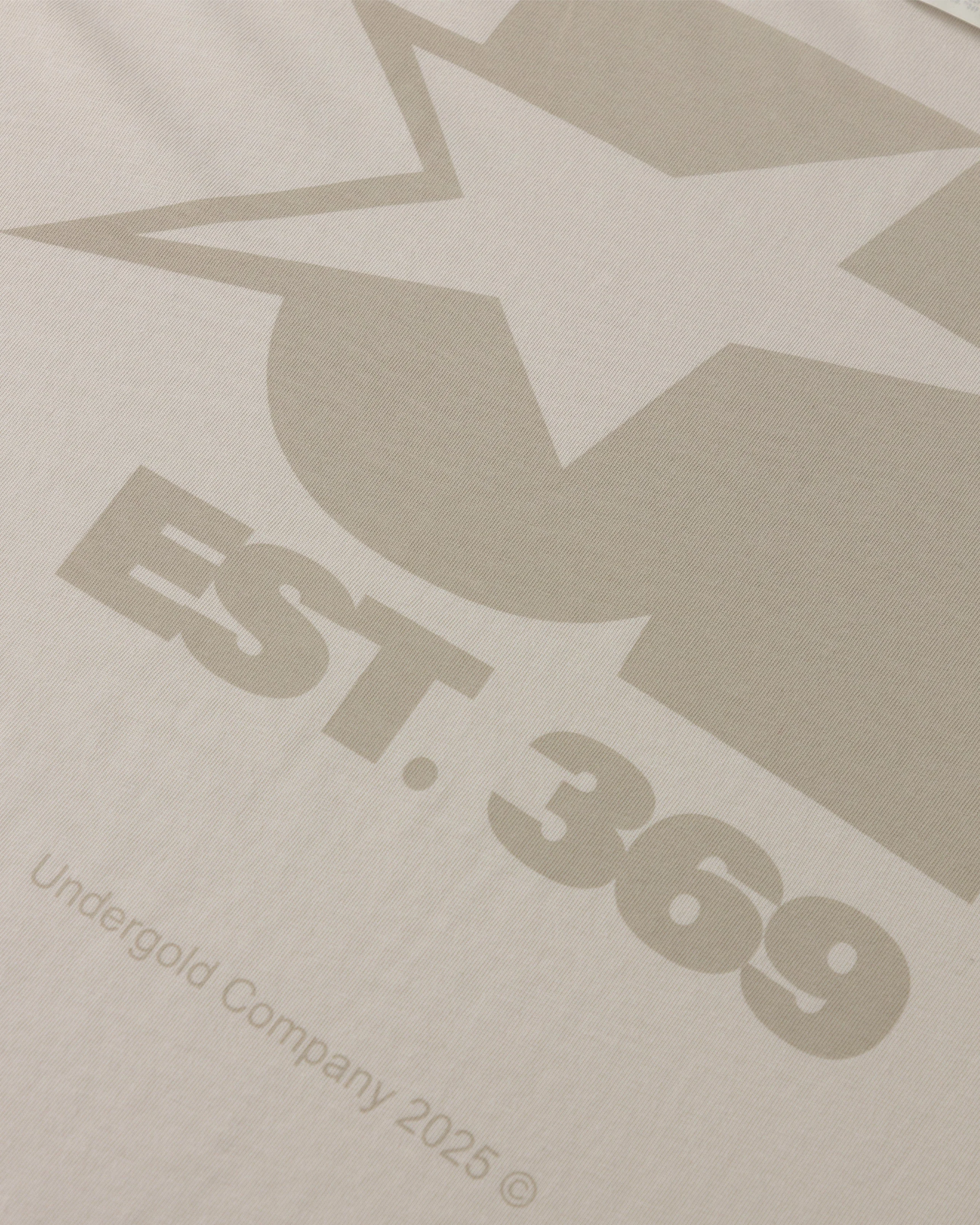 Stardust Symbol Tshirt Cream - Image 4