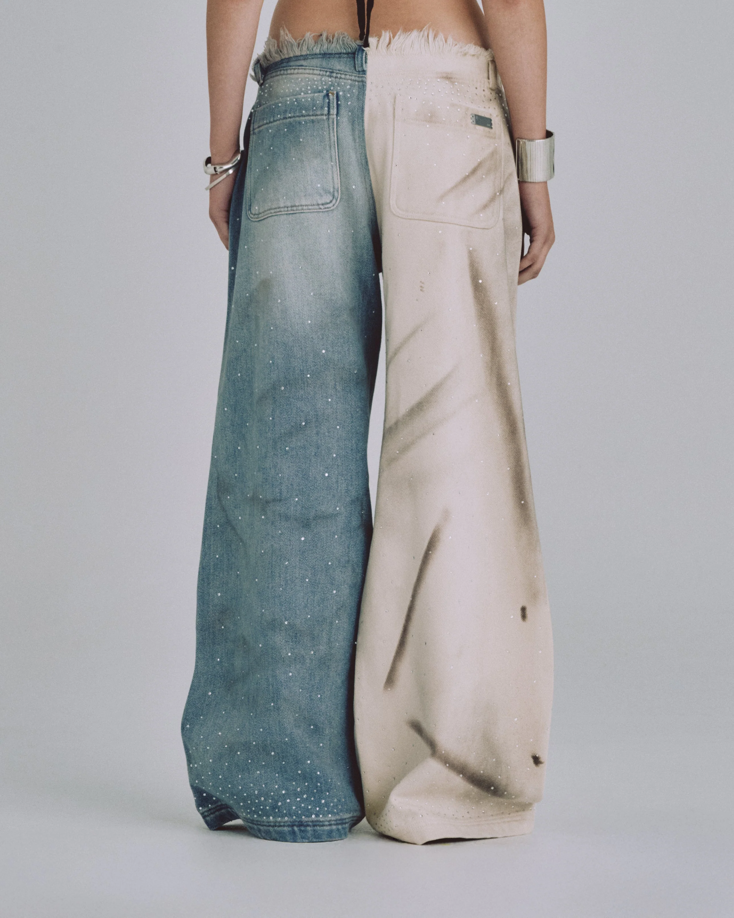 W 94' UNDRGLD Waistband Less Wide Jeans Dual Blue - Image 7
