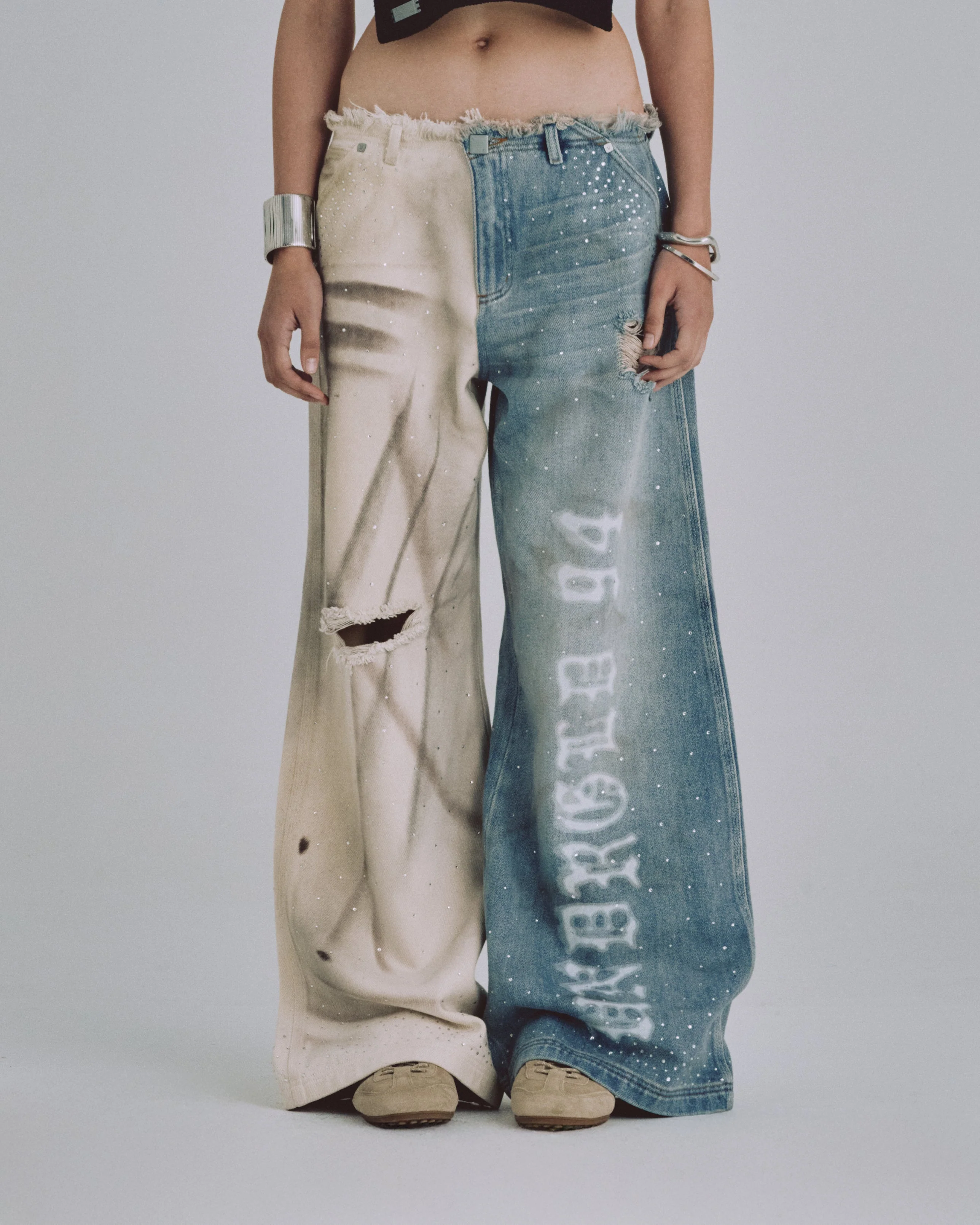 W 94' UNDRGLD Waistband Less Wide Jeans Dual Blue - Image 8