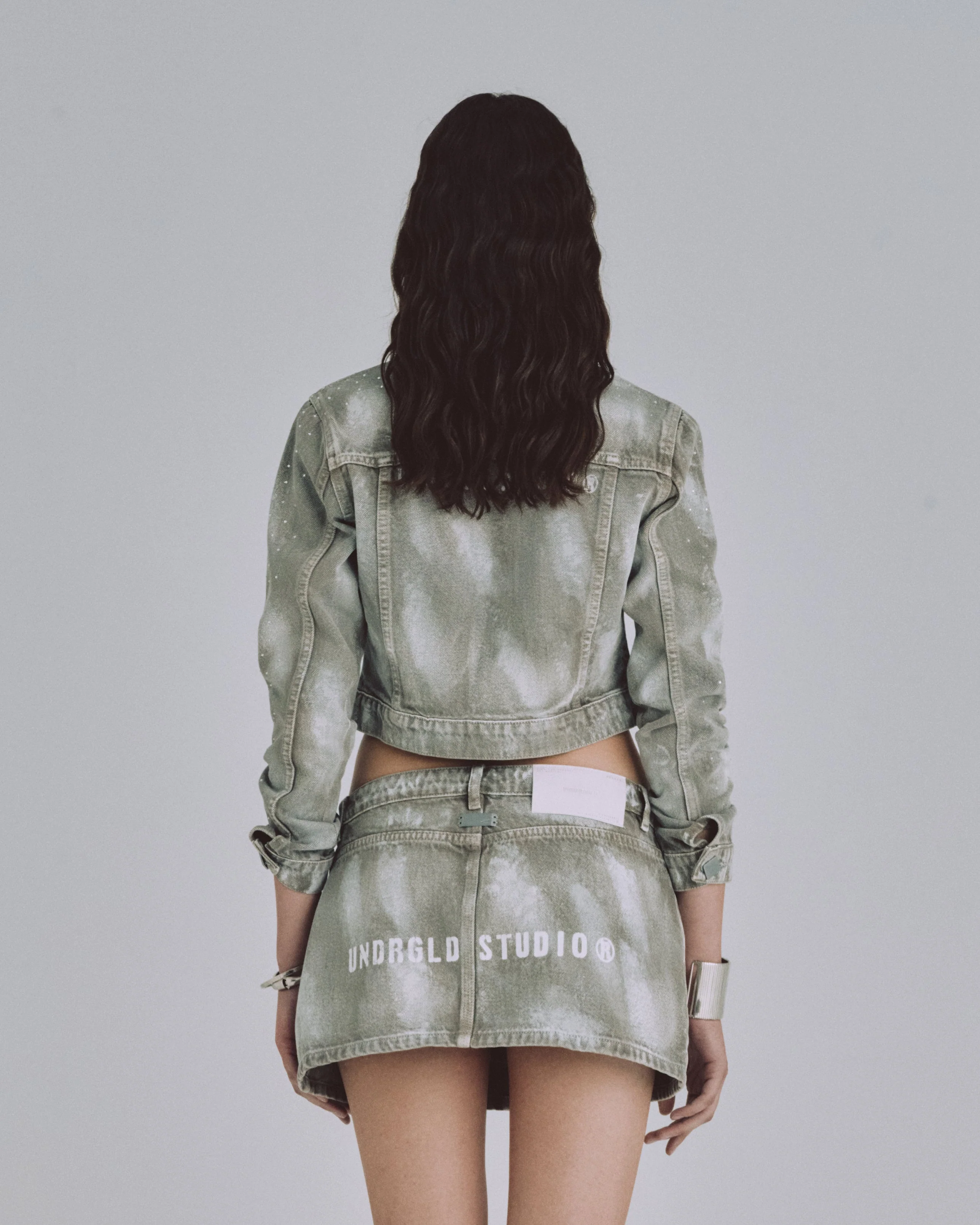 W 94' Worn Logo Jacket Smoke Gray - Image 7