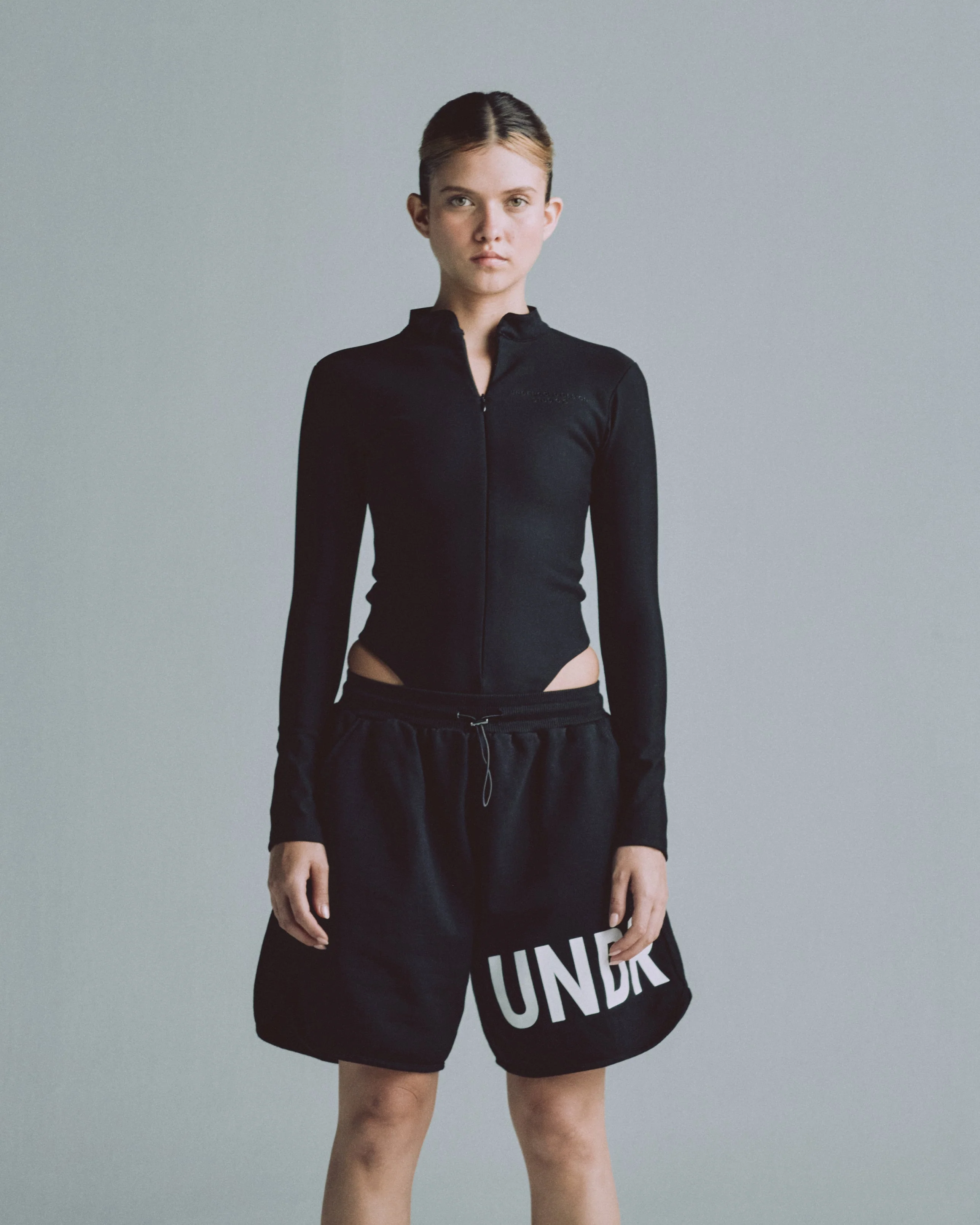 W Basics Body Black - Image 8
