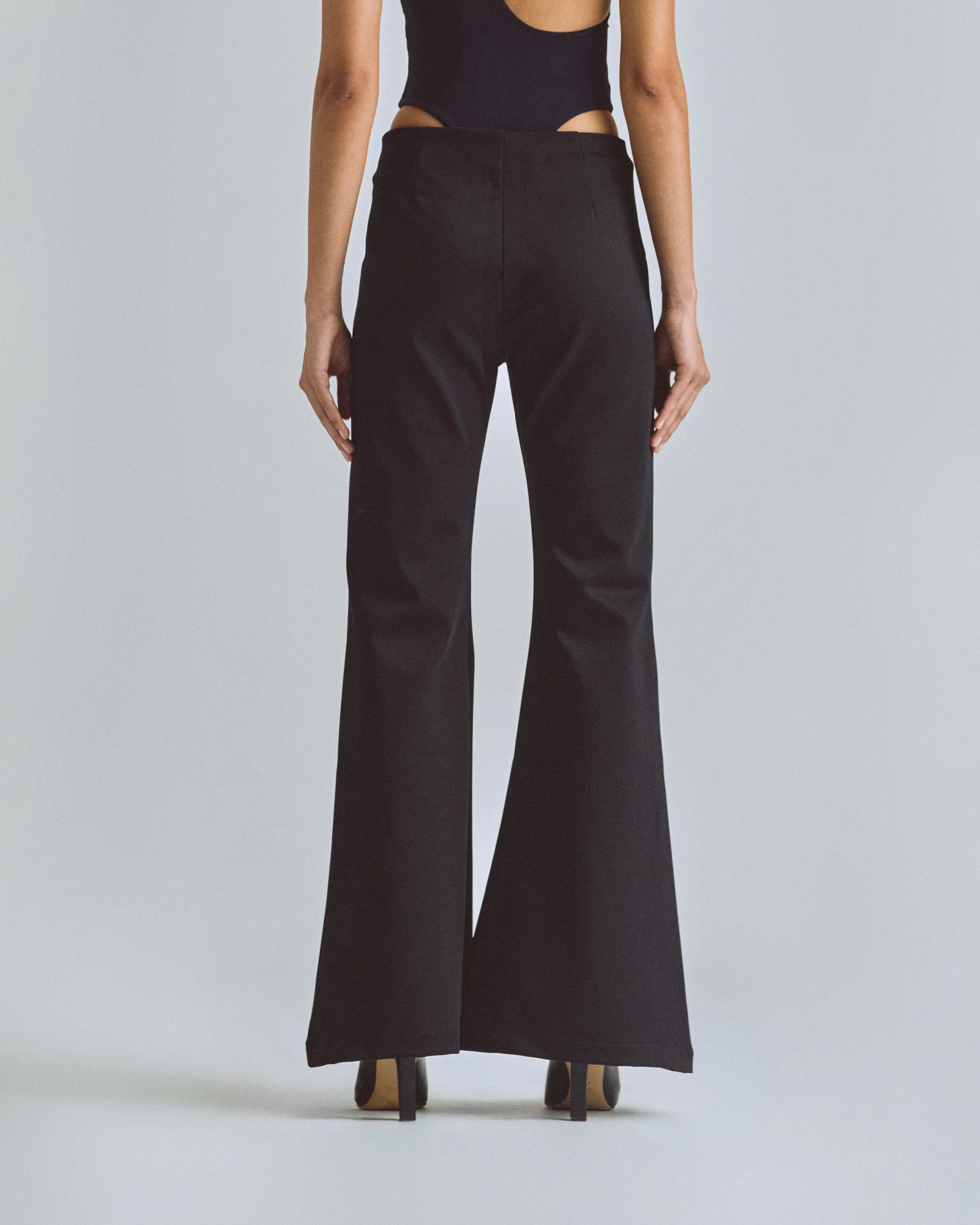 W Basics Flare Trouser Black - Image 7