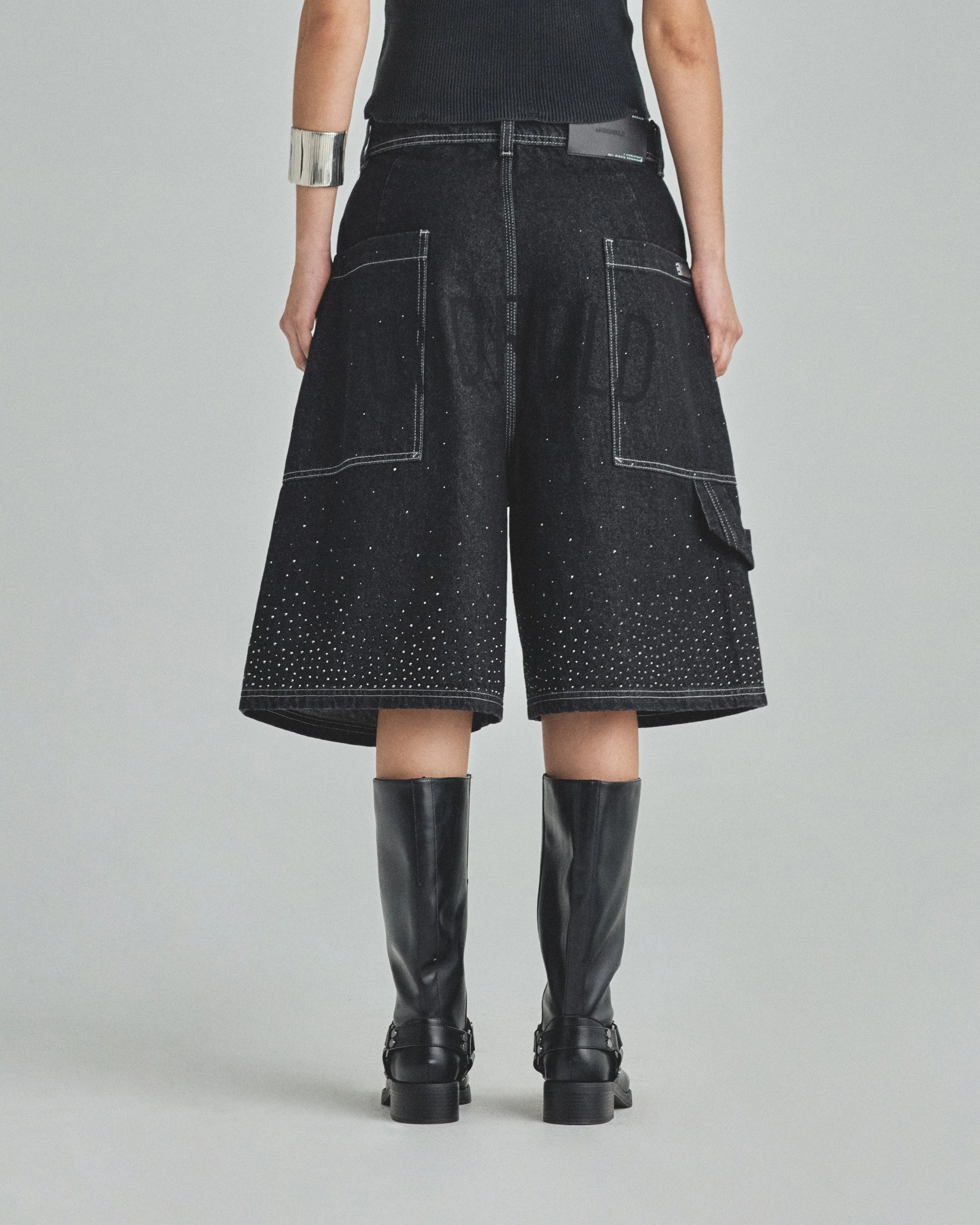 W Basics UNDRGLD Jorts Black - Image 7