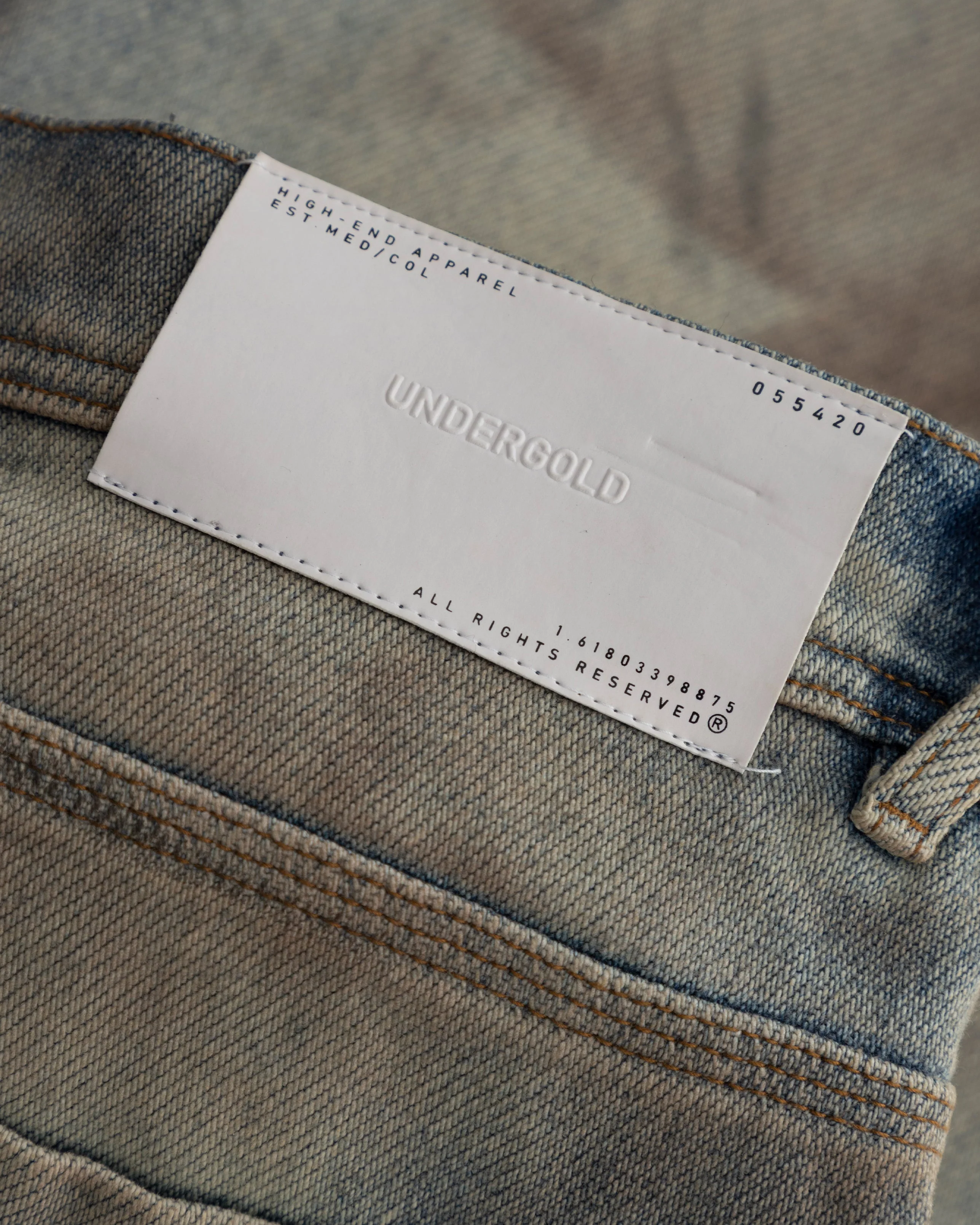W Capsule UNDRGLD Wide Jeans Dirty Blue - Image 6