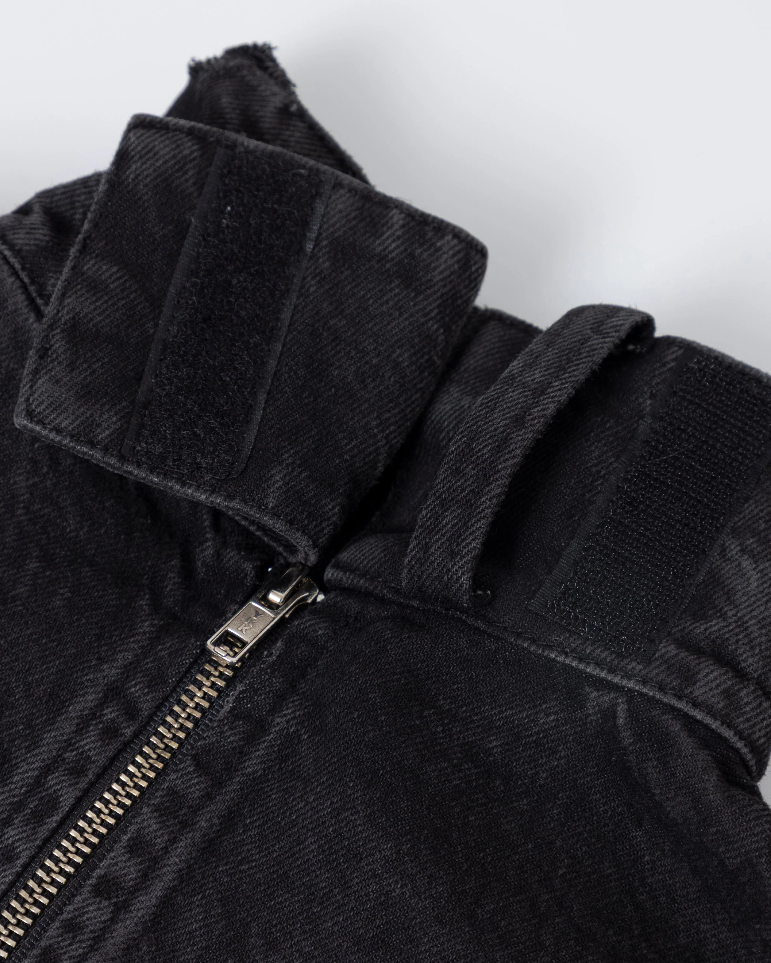W Golden Heritage High Neck Jacket Black - Image 6